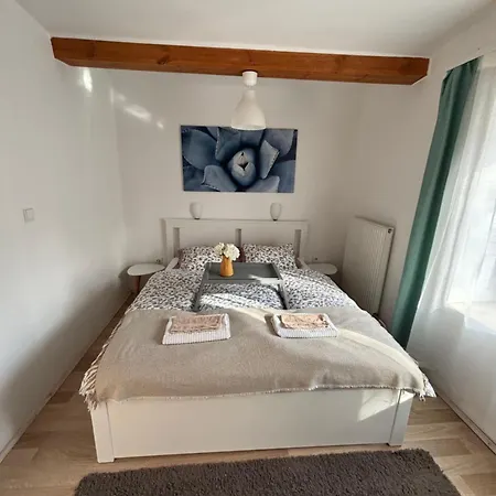 Levendula Apartmanhaz Badacsonytomaj Exterior photo