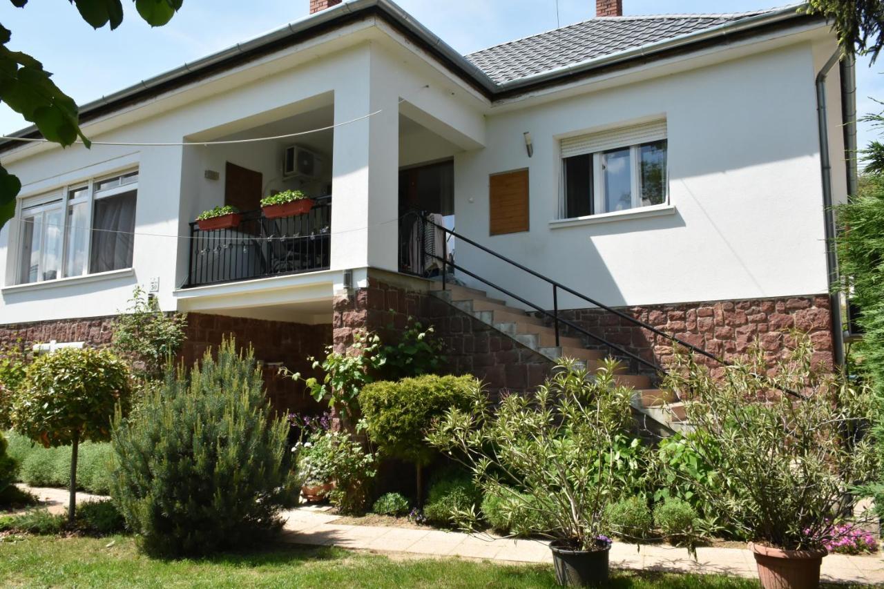 Levendula Apartmanhaz Apartment Badacsonytomaj